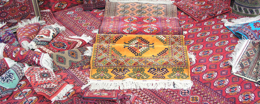 Halach Carpet weavers make a worthy contribution to the development of Turkmen Carpet Art